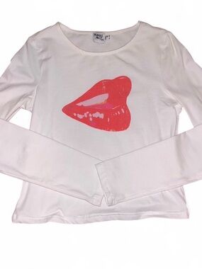 Princess Polly White Long Sleeve Tee with Coral Lip Graphic